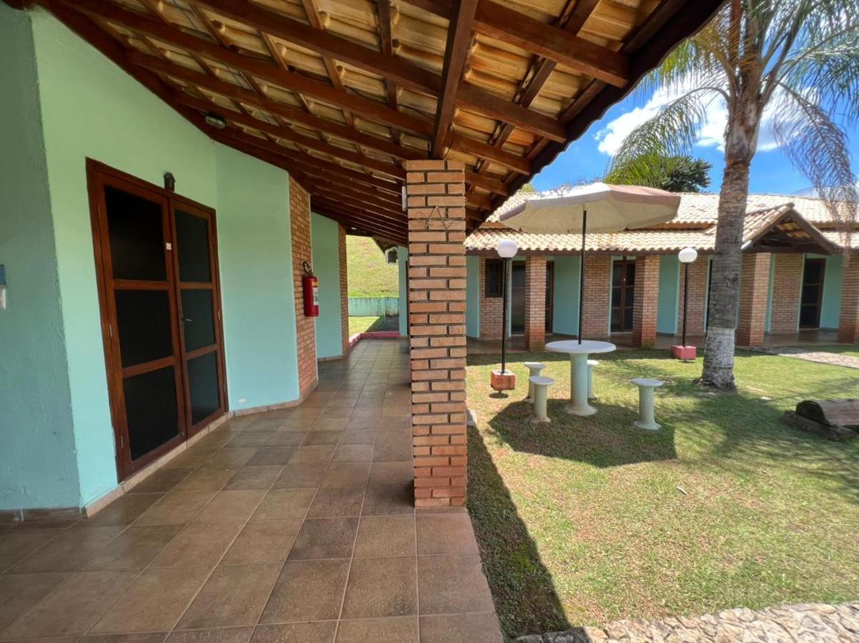 Pousada Vale Das Maritacas Monte Alegre do Sul Luaran gambar